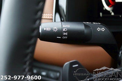 2026 Nissan Pathfinder Platinum 2WD