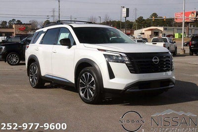 2026 Nissan Pathfinder Platinum 2WD