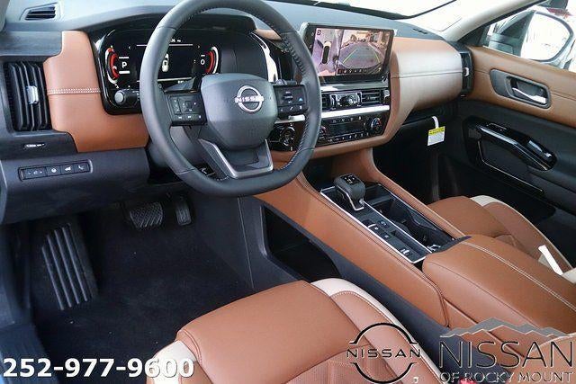 2026 Nissan Pathfinder Platinum 2WD