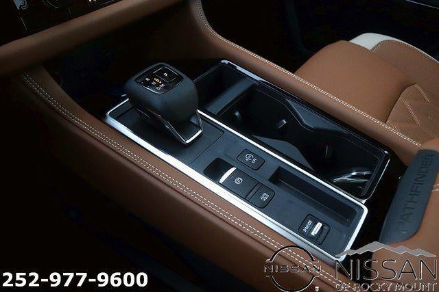 2026 Nissan Pathfinder Platinum 2WD