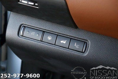 2026 Nissan Pathfinder Platinum 2WD
