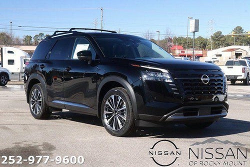 2026 Nissan Pathfinder Platinum 2WD