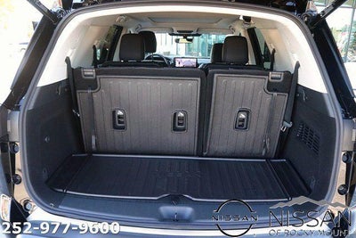 2026 Nissan Pathfinder Platinum 2WD