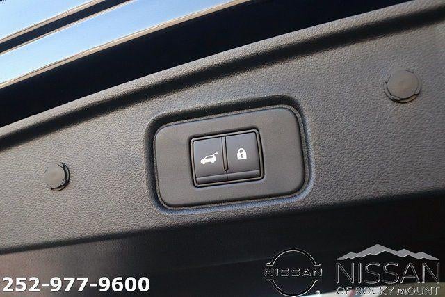 2026 Nissan Pathfinder Platinum 2WD