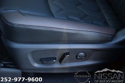 2026 Nissan Pathfinder Platinum 2WD