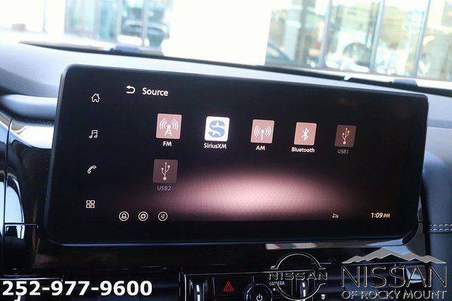 2026 Nissan Pathfinder Platinum 2WD