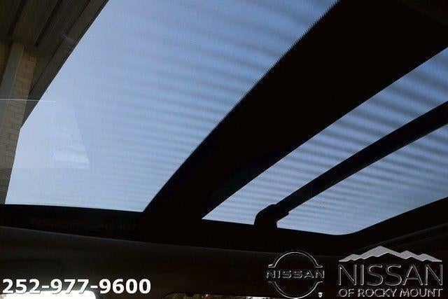 2026 Nissan Pathfinder Platinum 2WD