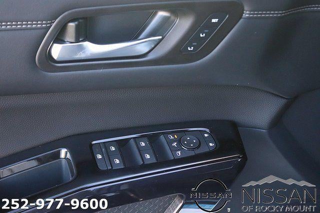 2026 Nissan Pathfinder Platinum 2WD