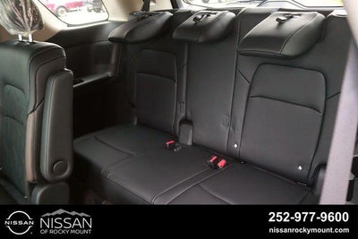 2026 Nissan Pathfinder Platinum 2WD