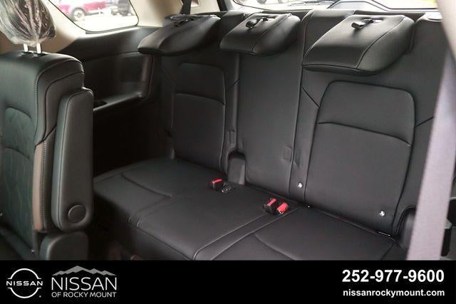 2026 Nissan Pathfinder Platinum 2WD