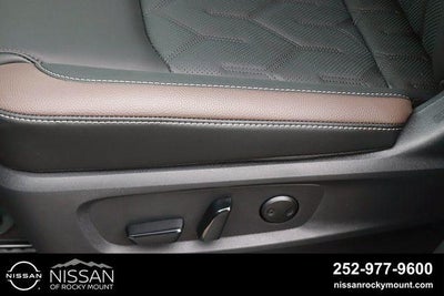 2026 Nissan Pathfinder Platinum 2WD