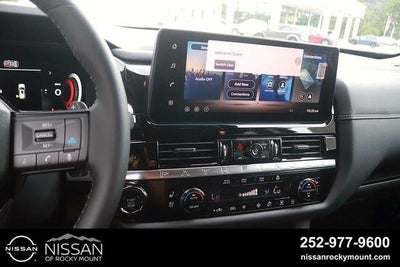 2026 Nissan Pathfinder Platinum 2WD
