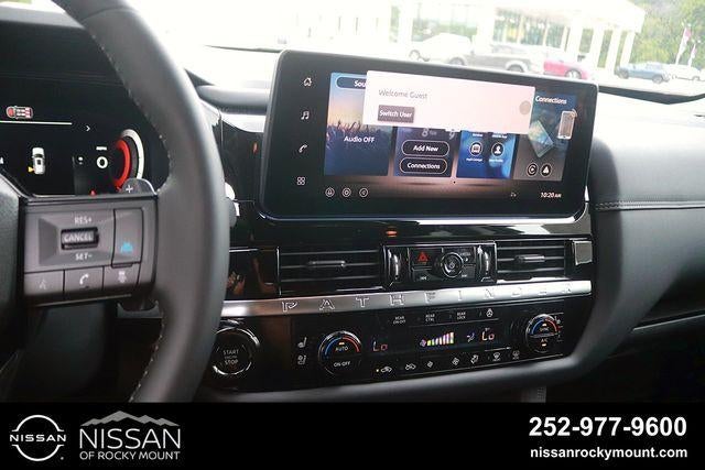 2026 Nissan Pathfinder Platinum 2WD