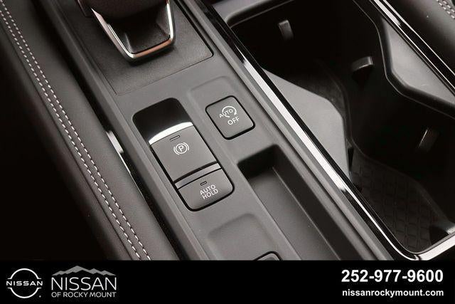 2026 Nissan Pathfinder Platinum 2WD