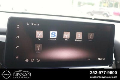 2026 Nissan Pathfinder Platinum 2WD