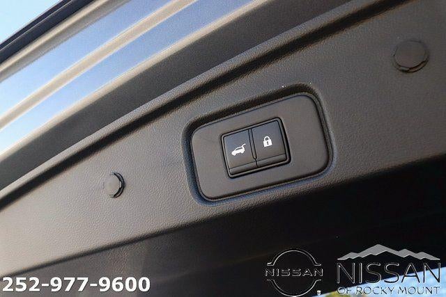 2026 Nissan Pathfinder Platinum 2WD