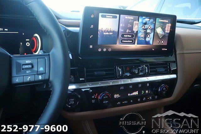 2026 Nissan Pathfinder Platinum 2WD