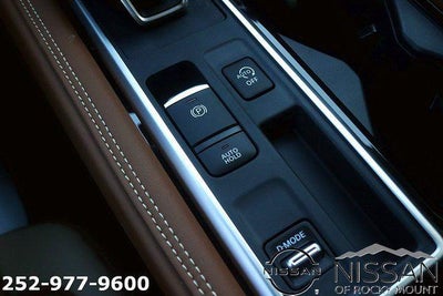 2026 Nissan Pathfinder Platinum 2WD