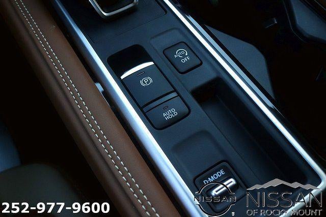 2026 Nissan Pathfinder Platinum 2WD