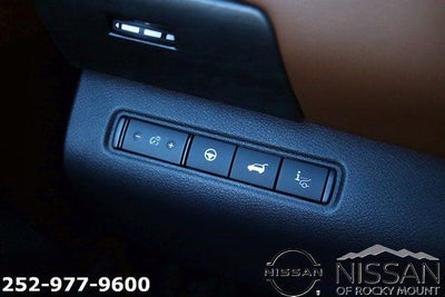 2026 Nissan Pathfinder Platinum 2WD