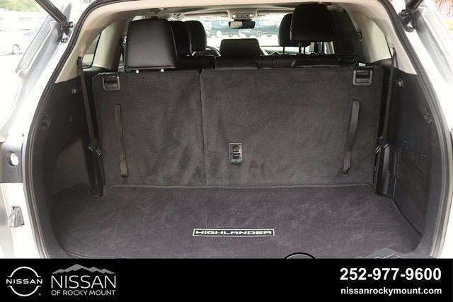 2023 Toyota Highlander XLE FWD (Natl)