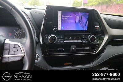 2023 Toyota Highlander XLE FWD (Natl)