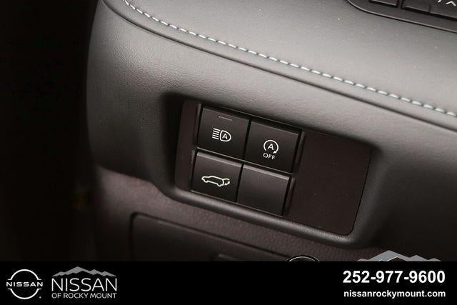 2023 Toyota Highlander XLE FWD (Natl)