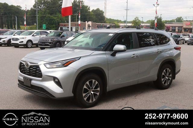 2023 Toyota Highlander XLE FWD (Natl)