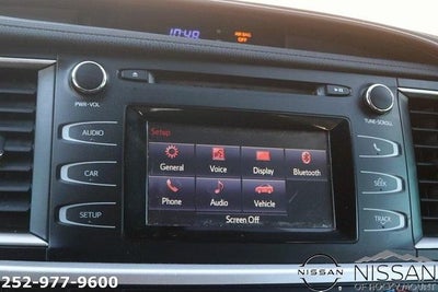 2019 Toyota Highlander LE I4 FWD (Natl)