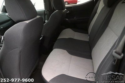 2020 Toyota Tacoma 4WD 4WD TRD Sport Double Cab 5' Bed V6 MT (Natl)