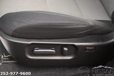 2020 Toyota Tacoma 4WD 4WD TRD Sport Double Cab 5' Bed V6 MT (Natl)