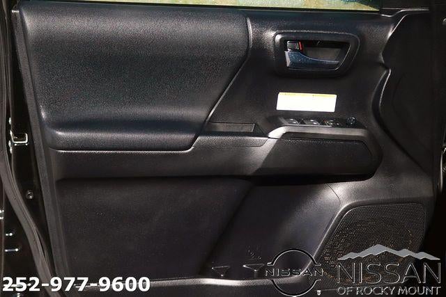 2020 Toyota Tacoma 4WD 4WD TRD Off Road Double Cab 5' Bed V6 AT (Natl)