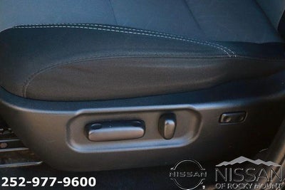 2020 Toyota Tacoma 4WD 4WD TRD Off Road Double Cab 5' Bed V6 AT (Natl)