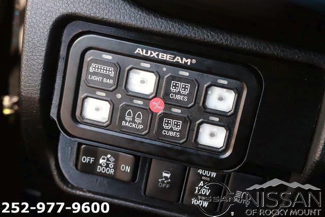 2020 Toyota Tacoma 4WD 4WD TRD Off Road Double Cab 5' Bed V6 AT (Natl)