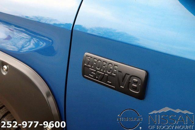 2017 Toyota Tundra 2WD 2WD SR5 CrewMax 5.5' Bed 5.7L FFV (SE)