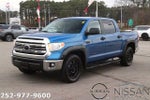 2017 Toyota Tundra 2WD 2WD SR5 CrewMax 5.5' Bed 5.7L FFV (SE)