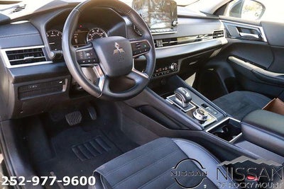 2024 Mitsubishi Outlander SE FWD