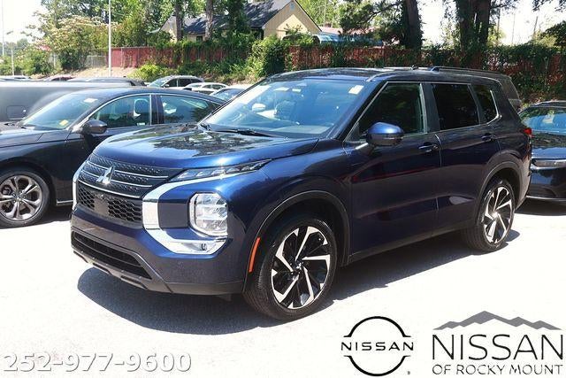 2024 Mitsubishi Outlander SE 2WD's photo
