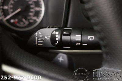2025 Mitsubishi Outlander SE FWD