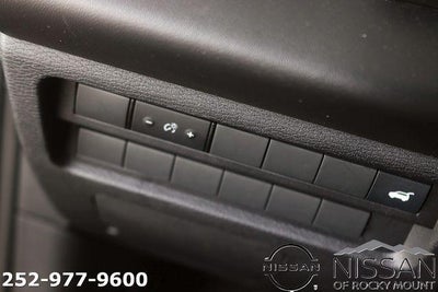 2025 Mitsubishi Outlander SE FWD