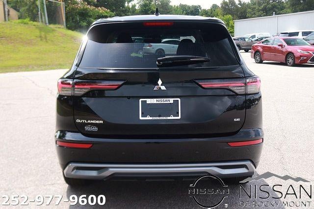 2025 Mitsubishi Outlander SE FWD