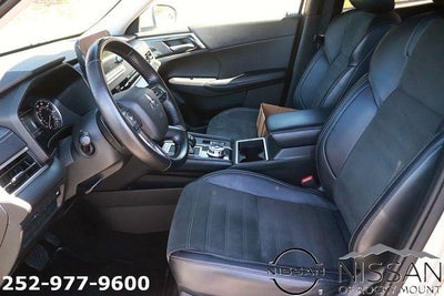 2024 Mitsubishi Outlander SE FWD