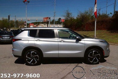 2024 Mitsubishi Outlander SE FWD