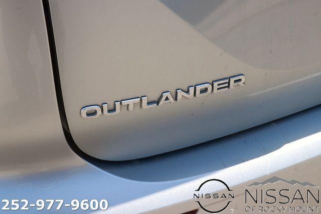 2025 Mitsubishi Outlander SE S-AWC