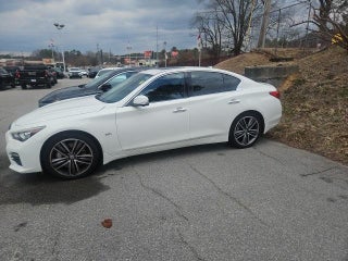 2017 INFINITI Q50 2.0t Sport RWD