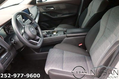 2021 Nissan Rogue FWD SV