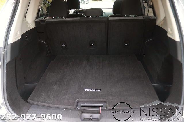 2021 Nissan Rogue FWD SV