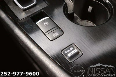 2021 Nissan Rogue FWD SV