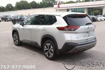 2021 Nissan Rogue FWD SV