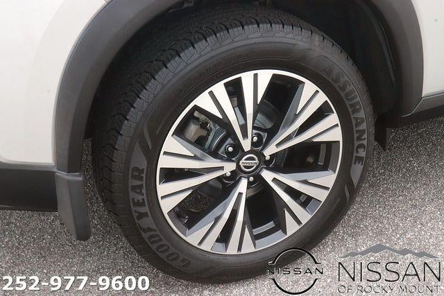 2021 Nissan Rogue FWD SV
